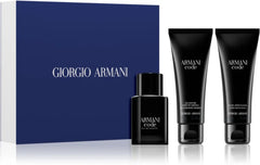 Set de regalo Giorgio Armani Code para hombre: EDT en spray de 50 ml, loción para después del afeitado de 75 ml y gel de ducha de 75 ml.